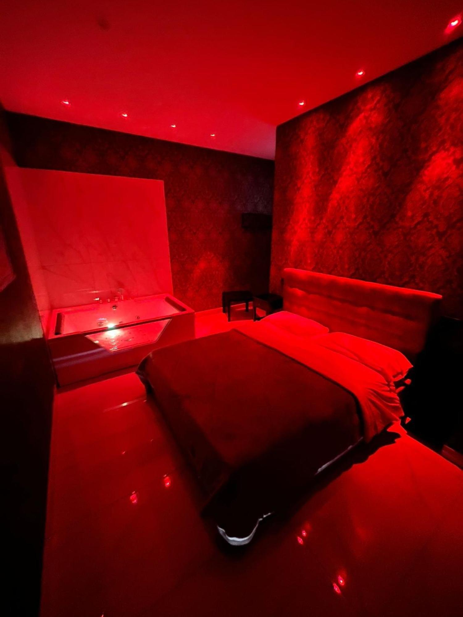 Life Hotel กาซัลนูโอโว ดี นาโปลี ภายนอก รูปภาพ