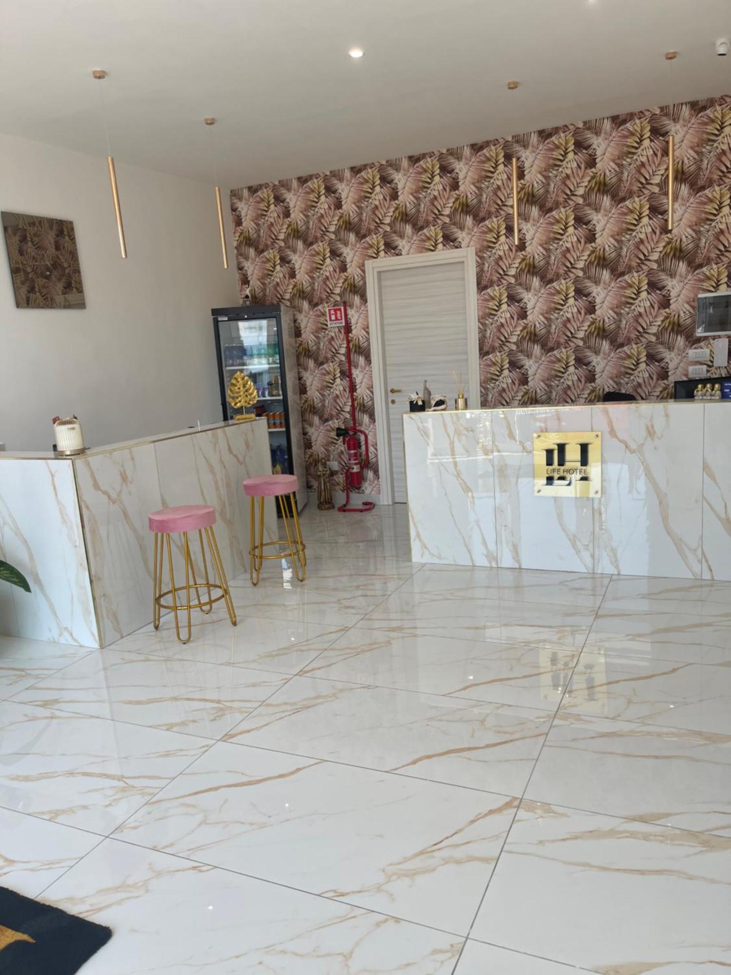 Life Hotel กาซัลนูโอโว ดี นาโปลี ภายนอก รูปภาพ